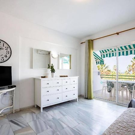 Tropical Apartment - La Caleta Адехе Екстериор снимка