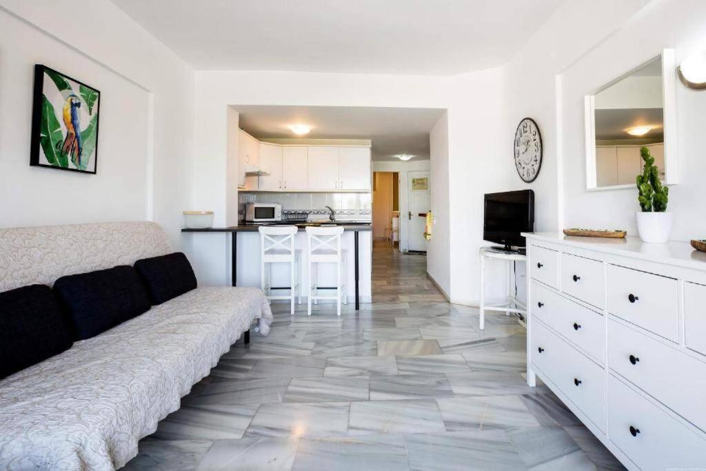 Tropical Apartment - La Caleta Адехе Екстериор снимка