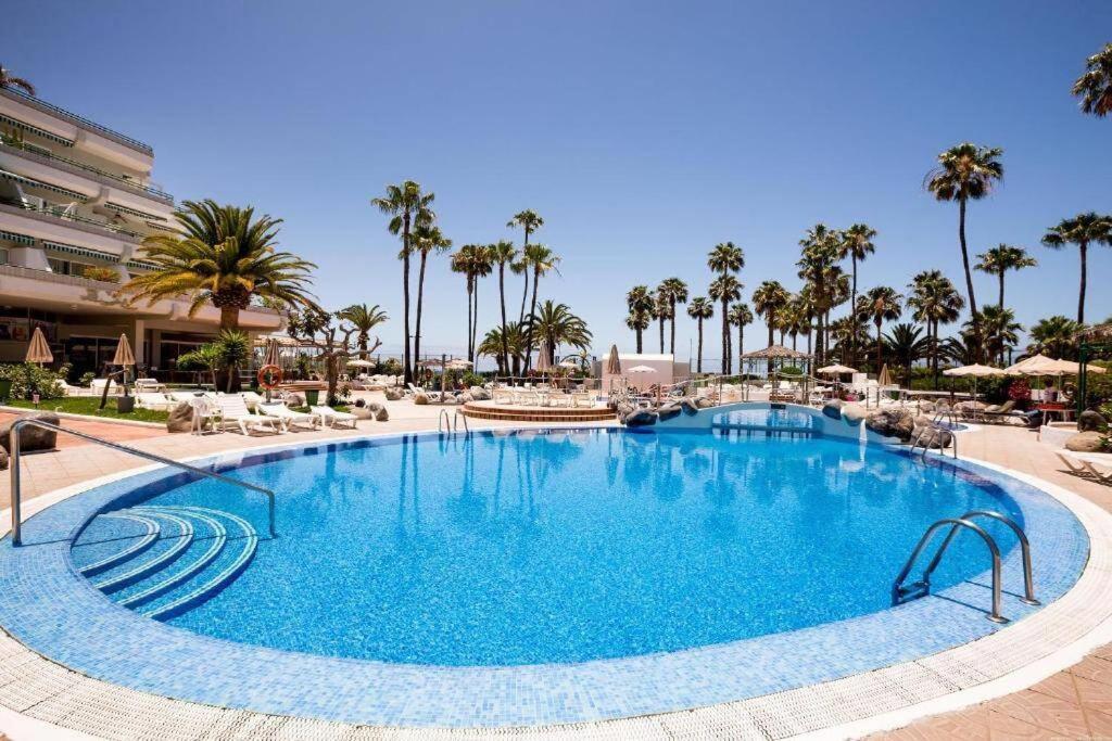 Tropical Apartment - La Caleta Адехе Екстериор снимка